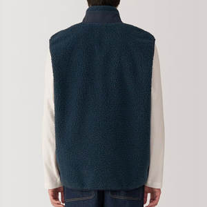 Pakistan fait hommes polaire gilet fausse fourrure qualité supérieure respirant laine tissu personnalisable pour l'hiver bas prix en gros - Product Image 4
