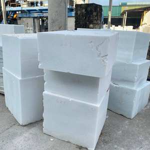 Bloque de Mármol Natural de Vietnam - Diseño Moderno, Duradero e Impermeable para Esculturas y Losas de Interiores/Exteriores - Product Image 1