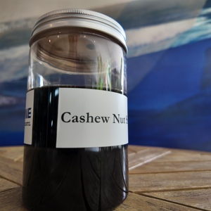 Cáscara de Anacardo Desgomada Avanzada (CNSL) Líquida, Materiales de Alta Pureza Adecuados para Uso Industrial en Resinas y Recubrimientos - Product Image 2