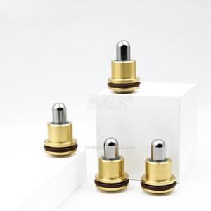 Комплект уплотнений для экскаватора Hitachi EX-1-2: уплотнения рычага управления ходом, уплотнения рукоятки, уплотнения пилотного клапана - Product Image 5