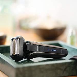 Rasoir Électrique Rotatif Sans Fil 5 Lames pour Hommes, Rasage Précis et Propre, Étanchéité IPX7, Idéal pour Utilisation en Camping-Car, Noir, Utilisation Humide/Sèche - Product Image 2