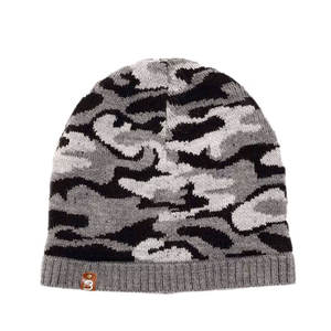 Gorros de Invierno Unisex de Mohair con Patrón de Camuflaje Clásico de Calidad Estable al por Mayor, con Colores y Tamaños Personalizados - Product Image 1