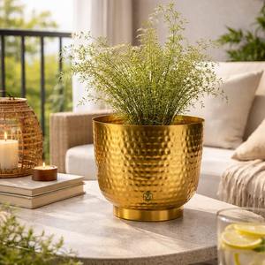 Vase à fleurs élégant en métal martelé |   Centre de table décoratif haut de gamme pour salon, bureau et intérieurs modernes - Product Image 5