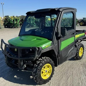 รถอเนกประสงค์ John Deere RTV สำหรับขาย เครื่องยนต์ดีเซล 23 แรงม้า ขับเคลื่อน 4 ล้อ พร้อมกระบะไฮดรอลิก และความสามารถในการลากจูง 1500 ปอนด์ - Product Image 1
