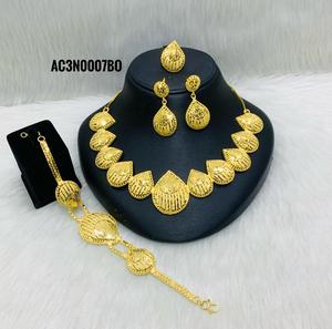 gold plated Short Necklace set online - Product Image 1