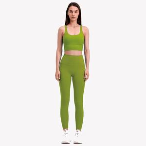 Ensembles de yoga sans couture respirants 3 pièces pour femmes GAF en nylon et élasthanne avec impression de logo personnalisée et échantillon gratuit - Product Image 5