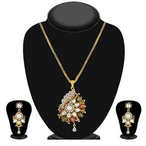 Kriaa Fine <b>Jewelry</b> Set Gold-Plated Pendant with White <b>Kundan</b> Stone 1204018 - Product Image 1