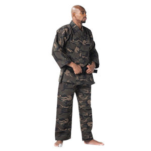 Uniforme de Karate Personalizado con Bordado y Logotipo, Color Personalizado para Uso en Dojo, Algodón Reforzado Resistente con Diseño Ligero - Product Image 3