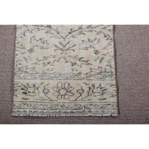Tapis turc vintage en laine, tapis de couloir 2x10 pieds, patchwork blanc et gris, tapis oriental avec envers en latex - Product Image 5