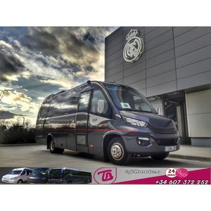 Location de minibus avec chauffeur (16-25 places) - Product Image 1