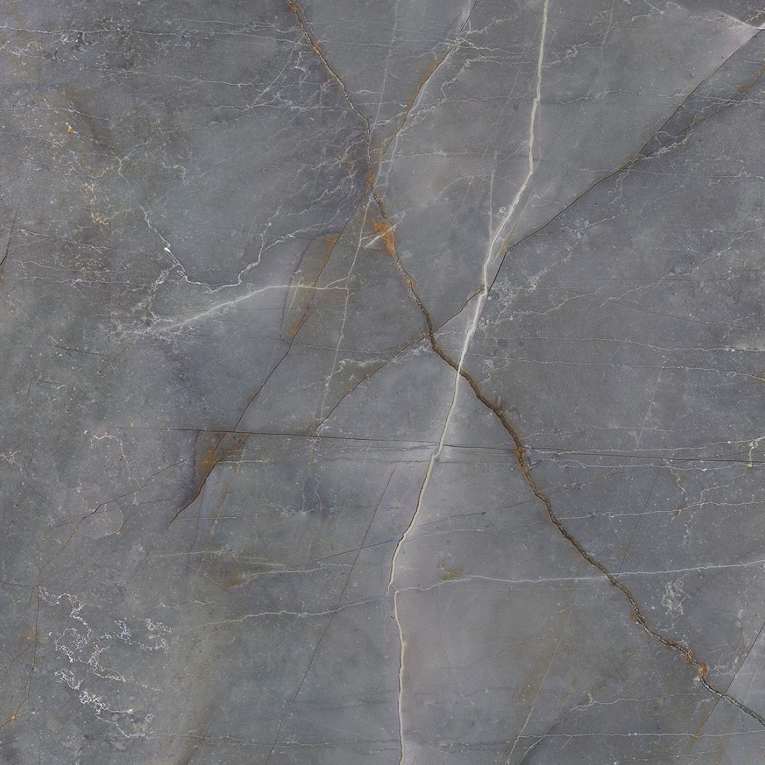 สีเทาเข้ม