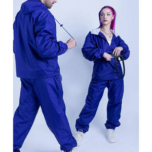 Chándal de nailon informal de invierno con capucha de moda para ropa deportiva unisex de ajuste personalizado con diseño sólido impreso y servicios ODM - Product Image 4