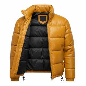 Veste d'hiver moderne à capuche en cuir rembourrée avec un confort thermique amélioré, intérieur doux, design imperméable et respirant - Product Image 1