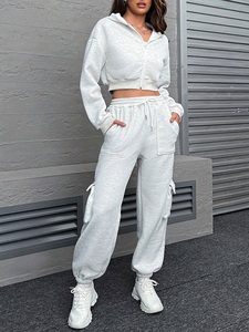 ชุดวอร์มปักลายสำหรับผู้หญิงเสื้อครอปและกางเกงชุดฟิตเนสชุดวอร์มสำหรับผู้หญิง - Product Image 6