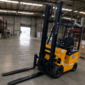 Chariot élévateur électrique 3 tonnes, châssis robuste, forte capacité de charge, vente en gros directe d'usine à prix compétitif - Product Image 2