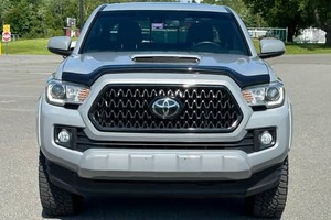 ขายรถโตโยต้า ทาโคมา TRD สปอร์ต ดับเบิ้ลแค็บ 4x4 ปี 2018 พร้อมใช้งาน ทนทาน แข็งแกร่ง เหมาะสำหรับการขับขี่ออฟโรด - Product Image 2