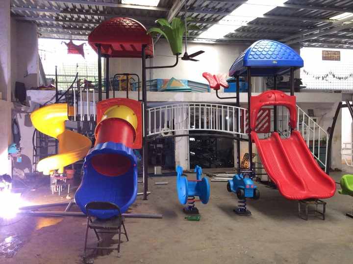 Top Selling Play House Playroom Plastic Sliding Playground Plastic Children Toys Kids Baby Indoor Slide from india