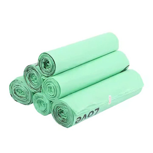 Sac poubelle en rouleau vert biodégradable écologique en plastique réutilisable imprimé sur demande avec une bonne élasticité pour les supermarchés - Product Image 1