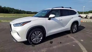 2022 Hi ghl aa nd er AWD Platinum 4dr SUV - Product Image 5