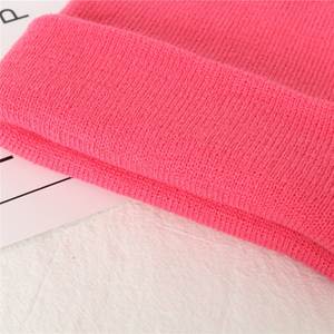 Nouveau style de bonnet de qualité supérieure pour l'hiver meilleur prix haut de gamme produit personnalisé réversible 100% coton bonnets quotidiens - Product Image 4