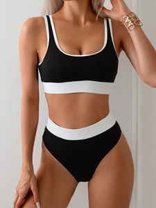 Vente en gros personnalisé Sexy femmes 2 pièces maillots de bain bandeau confortable texturé Bikini ensemble plage à la mode Hot Style maillots de bain - Product Image 2