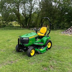 เครื่องตัดหญ้าแบบนั่งขับ John Deere X950R คุณภาพสูง 25 แรงม้า ขนาด 50 นิ้ว แบบ Zero Turn - Product Image 2