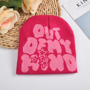 Vente en gros 100% Chapeaux d'hiver unisexe en acrylique Bonnet tricoté en jacquard de haute qualité Fabricant OEM pour des conceptions personnalisées pour le voyage - Product Image 3