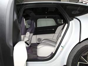 Vehículo Eléctrico de Energía Nueva Usado 2025 en Buenas Condiciones, Bajo Kilometraje, Listo para Conducir, Calidad Perfecta xx - Product Image 3