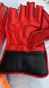 Guantes de Cricket de Diseño Clásico, Ligeros y de Alta Calidad para un Rendimiento Óptimo en el Batting, Multicolores, Talla Estándar - Product Image 6