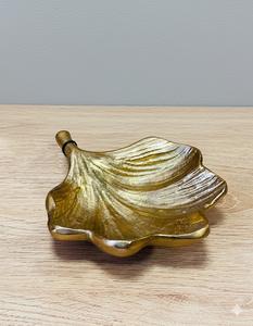 Premium Cast Aluminum <b>Cake</b> Dome With Glass Cover For Home Baking Display Offering Durable Base And <b>Clear</b> View - Product Image 3