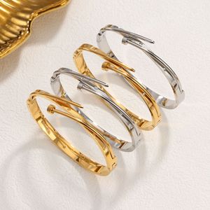 Pulsera de Mujer de Acero Inoxidable con Oro de 18K, Diseño Hueco, Joyería de Lujo de Arabia Saudita, Nueva, Personalizada, al por Mayor, Sin Deslustre, con Circonita - Product Image 5