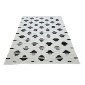 Premium Quality 100% Cotton Hand Braided Carpet Jacquard Technique Embroidered Abstract Pattern Living Room Rug for Sale - Product Image 1