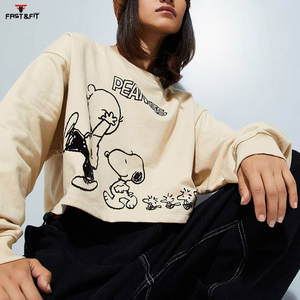 Sudadera transpirable a prueba de viento con logotipo personalizado para mujer - Product Image 3