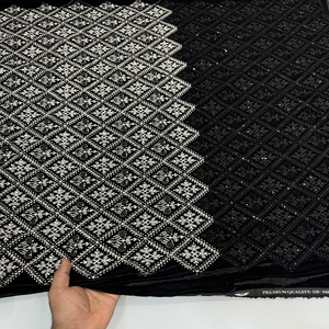 Tela de Lentejuelas de Terciopelo de Excelente Calidad para la Confección de Vestidos de Novia de Proveedor Indio a un Precio Accesible - Product Image 2