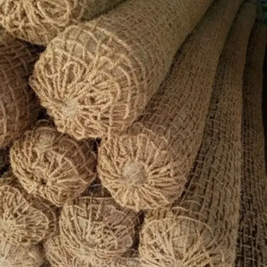 BÛCHES DE COIR PREMIUM POUR LE PAYSAGE ET LA CONSTRUCTION - Product Image 1