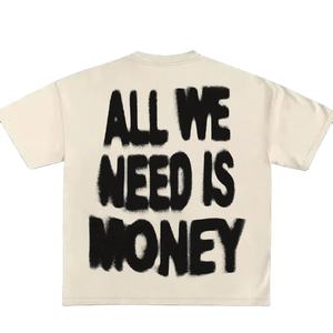 Ensemble d'été personnalisé pour homme avec t-shirt à manches courtes en coton uni et short en tissu respirant, parfait avec une personnalisation complète - Product Image 1