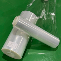 Film étirable LLDPE souple, durable et écologique pour la protection des expéditions en supermarché et épicerie, fourni par l'usine du Vietnam
