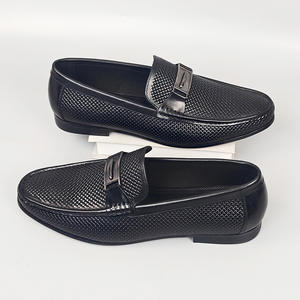 Zapatos de Negocios de Cuero Genuino al por Mayor con Soporte OEM y Personalización, Zapatos de Oficina para Compradores, Zapatos Formales - Product Image 3