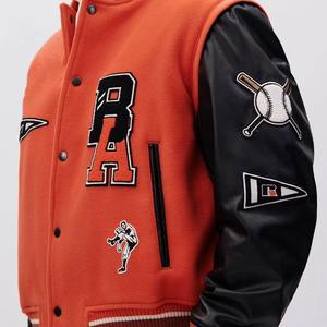 2025 venta al por mayor nuevo elegante logotipo personalizado de los hombres de béisbol Letterman chaqueta universitaria roja chaqueta de bombardero para los hombres - Product Image 4