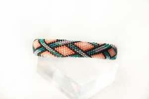 Bracelet manchette en perles faites à la main-Manchette pour femmes et filles - Product Image 3