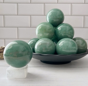 Sphères de cristal d'aventurine verte, pierres précieuses polies pour la décoration de la maison, Feng Shui, guérison - Product Image 3