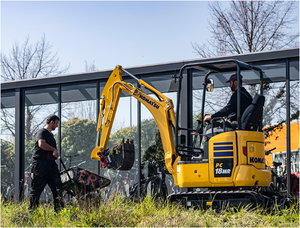 EXCAVADORA MINI KOMATSU PC18MR-5 DE 1.8 TONELADAS, 100% ENSAMBLADA EN FÁBRICA, DISPONIBLE PARA LA VENTA - Product Image 3