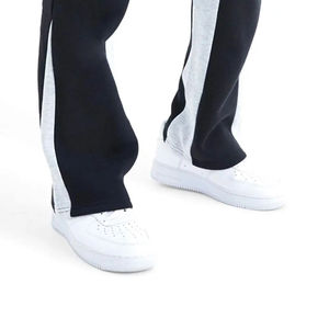 2026 Custom <b>Men's</b> Wide Leg <b>Flared</b> Jogger Trackpants Baggy Sweatpants Oversized Fit Waterproof Cotton Sweat <b>Trouser</b> for Winter - Product Image 5