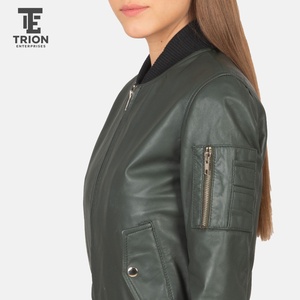 Chaqueta de Cuero Estilo Vintage para Mujer, Aspecto Desgastado, Corte Ajustado, Chaqueta de Motociclista Retro, Cuero Suave de Primera Calidad - Product Image 6