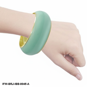 Brazalete de Latón Esmaltado Hecho a Mano, Color Verde Menta y Dorado, Brazalete de Diseño para Mujer - Product Image 4