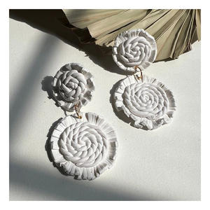 Nouvellement 2025 boucles d'oreilles en rotin faites à la main élégant léger tissé larme balance avec des goujons en bois idéal pour l'herbe de mer décontractée - Product Image 6