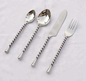 Juego de Cubiertos de Ratán con Mango de Acero Inoxidable, Juego de Cubiertos Moderno de Cinco Piezas, Cuchara, Tenedor, Apto para Lavavajillas, Juego de Cubiertos Duradero, Cubiertos para Boda - Product Image 6