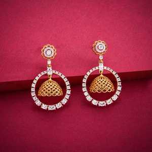 Pendientes de Zirconia con Forma de Flor, Estilo Vintage, Chapados en Oro, con Perlas y Diamantes - Product Image 2