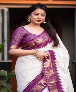 À LA MODE LICHI SOIE JACQUARD TRAVAIL SAREE AVEC BLOUSE NON COUCHÉE VÊTEMENT DE FÊTE PRIX DE GROS VÊTEMENT ETHNIQUE VIN - Product Image 1