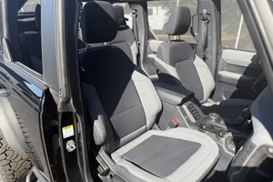 LISTO PARA CONDUCIR - USADO, VOLANTE A LA IZQUIERDA |   CONDUCCIÓN DERECHA |   Ford Bronco 2021 con 14,000 millas, 4 puertas - Product Image 3